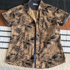 Buckle Hawaiian shirt